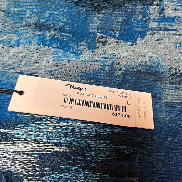 Willa Story Ada Top - Picture 4 of 5